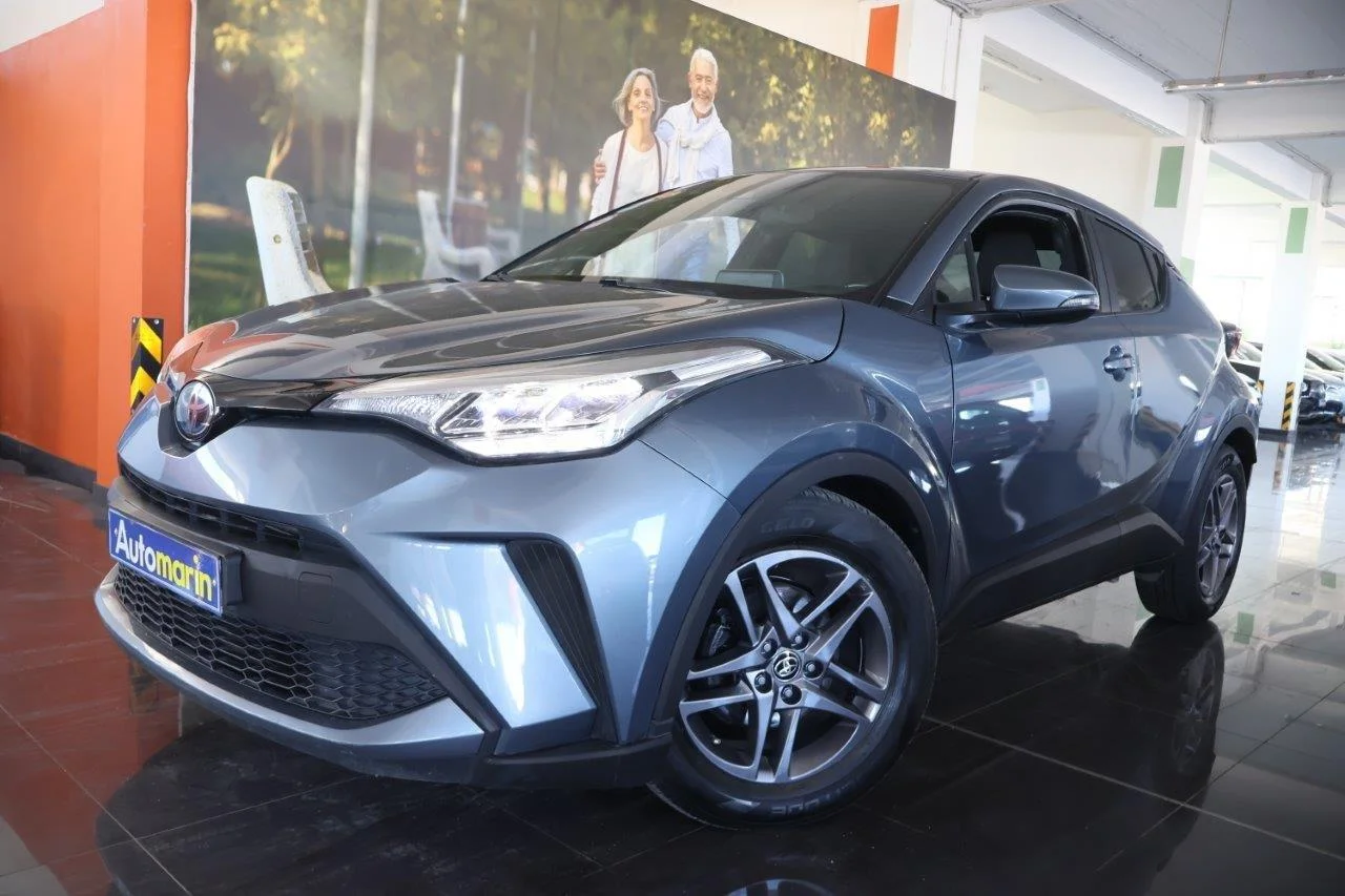 View 1 - Toyota C-HR - 2021