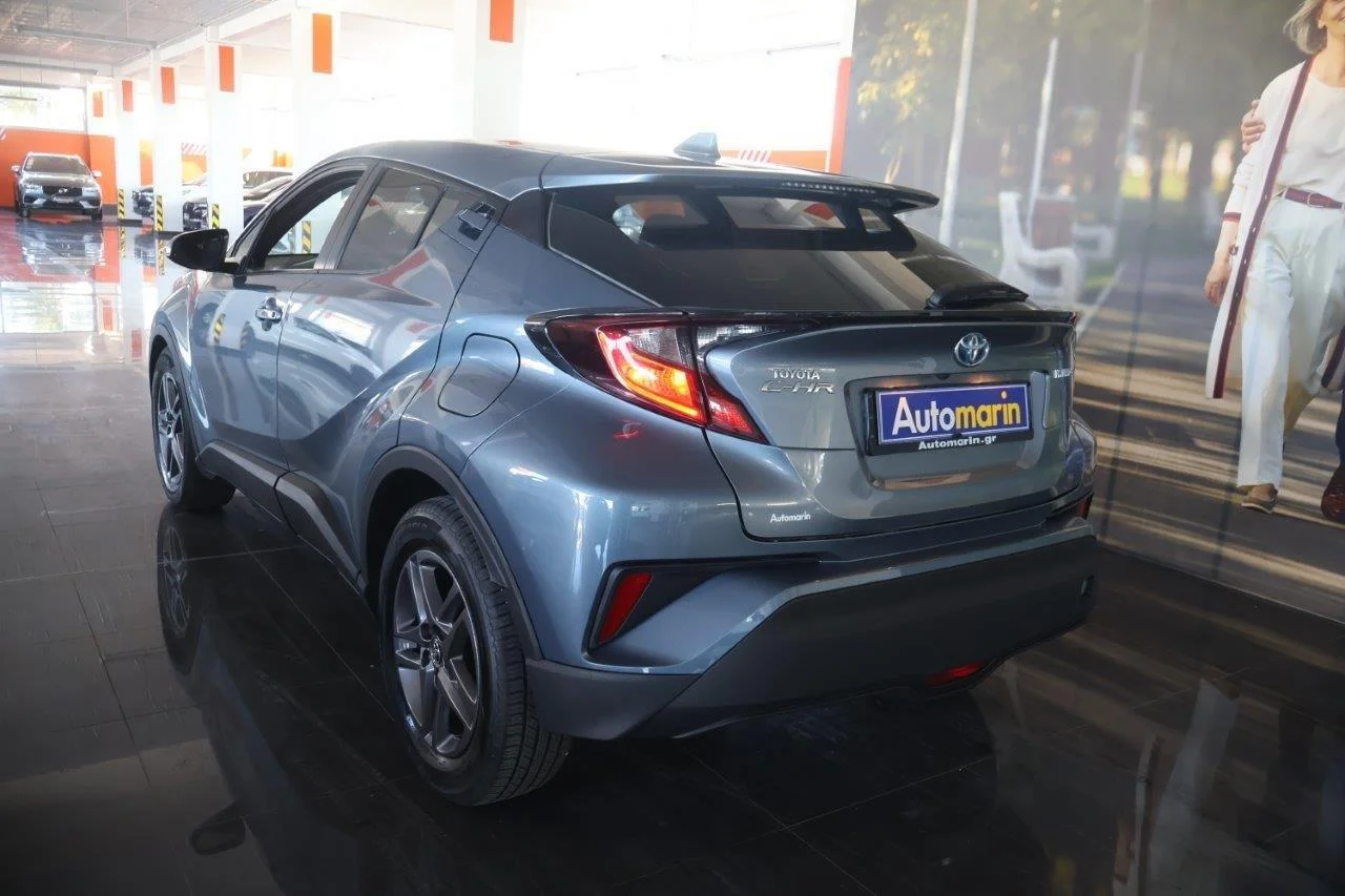 Toyota C-HR - View model 6