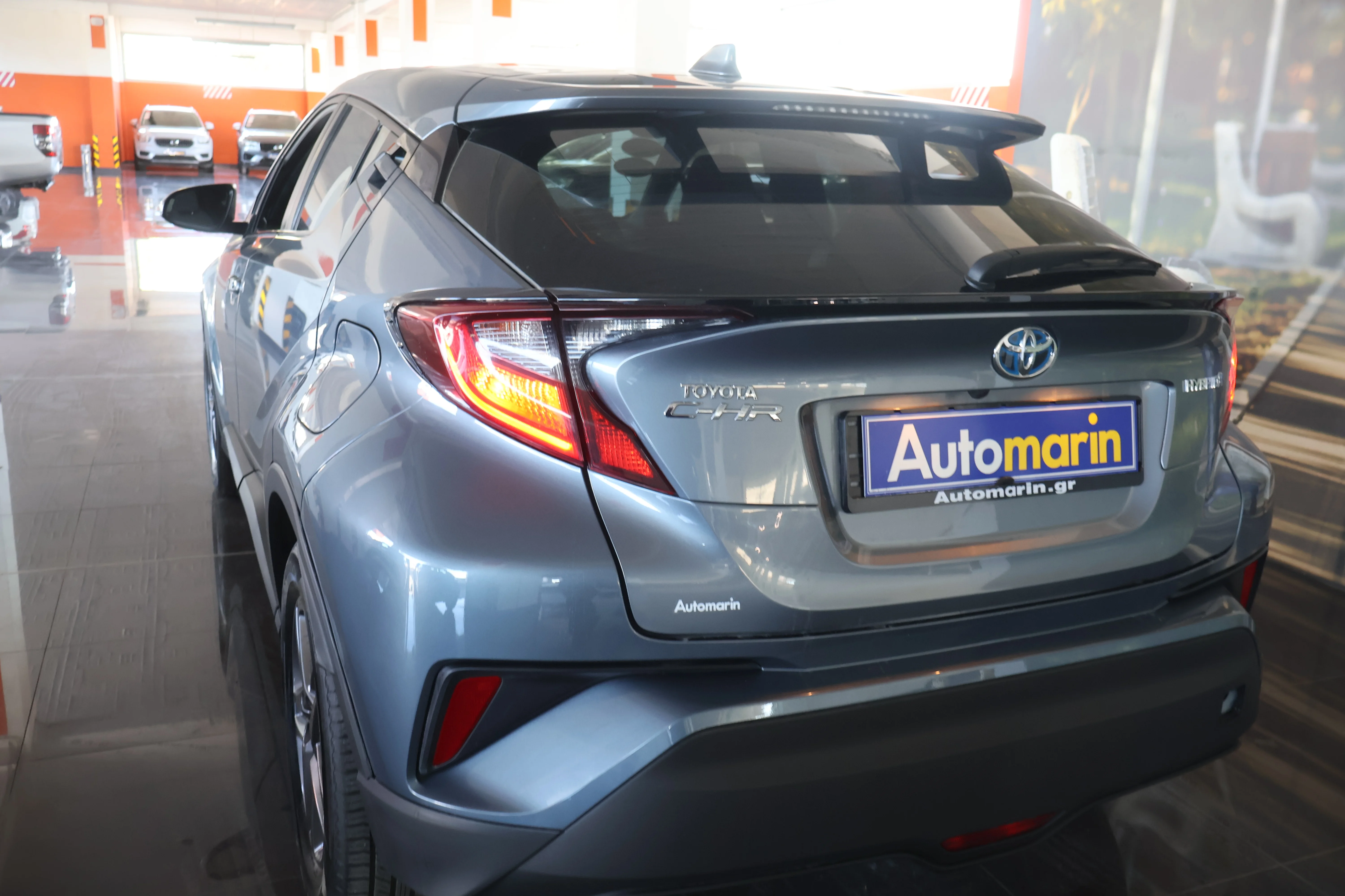 Toyota C-HR - View model 11