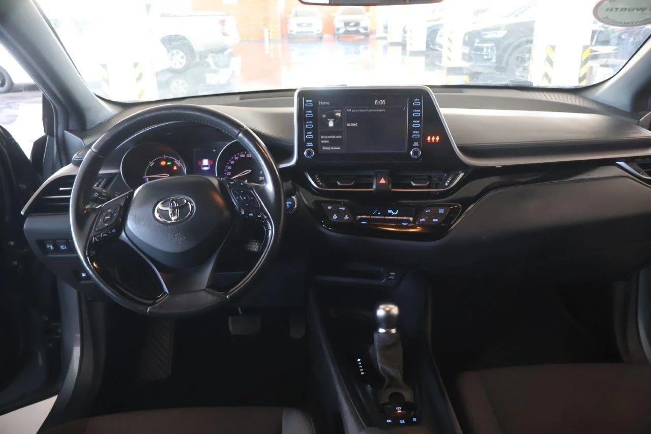 Toyota C-HR - View model 19