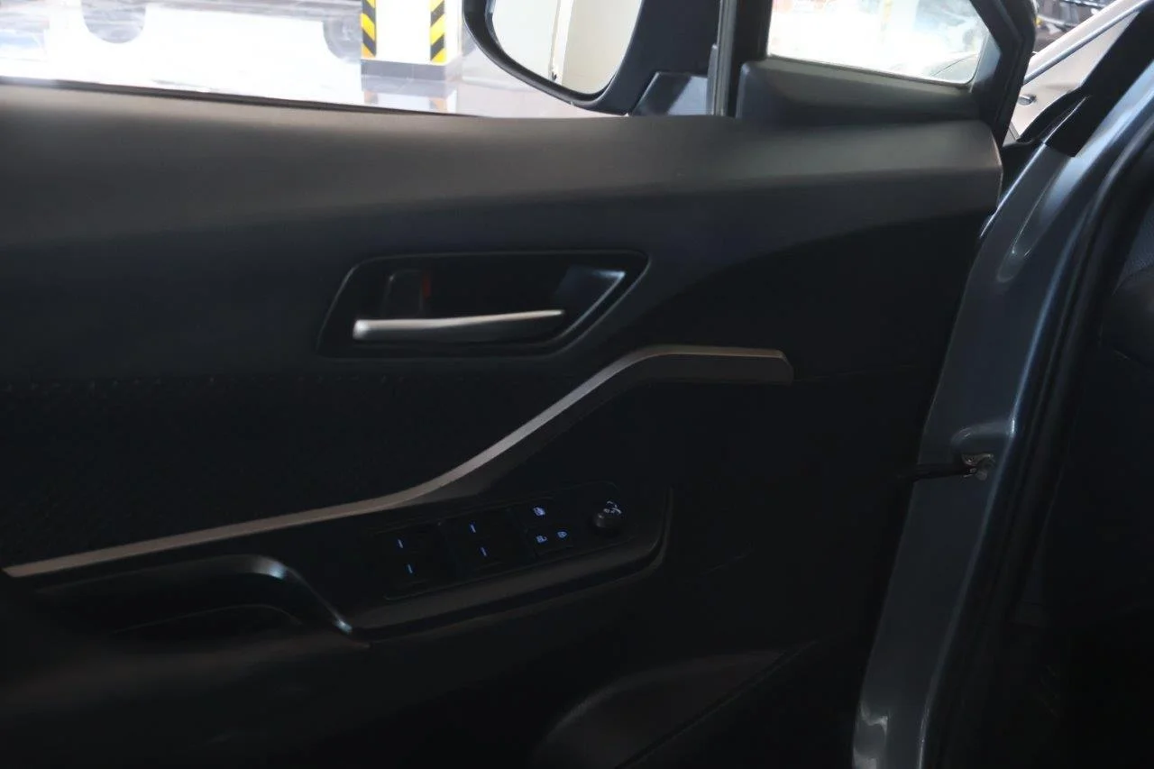 Toyota C-HR - View model 32