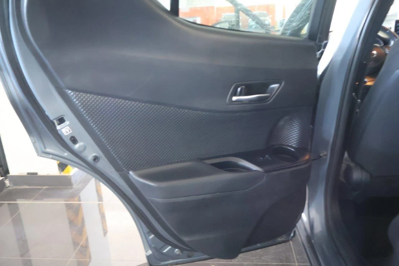Toyota C-HR - View model 35