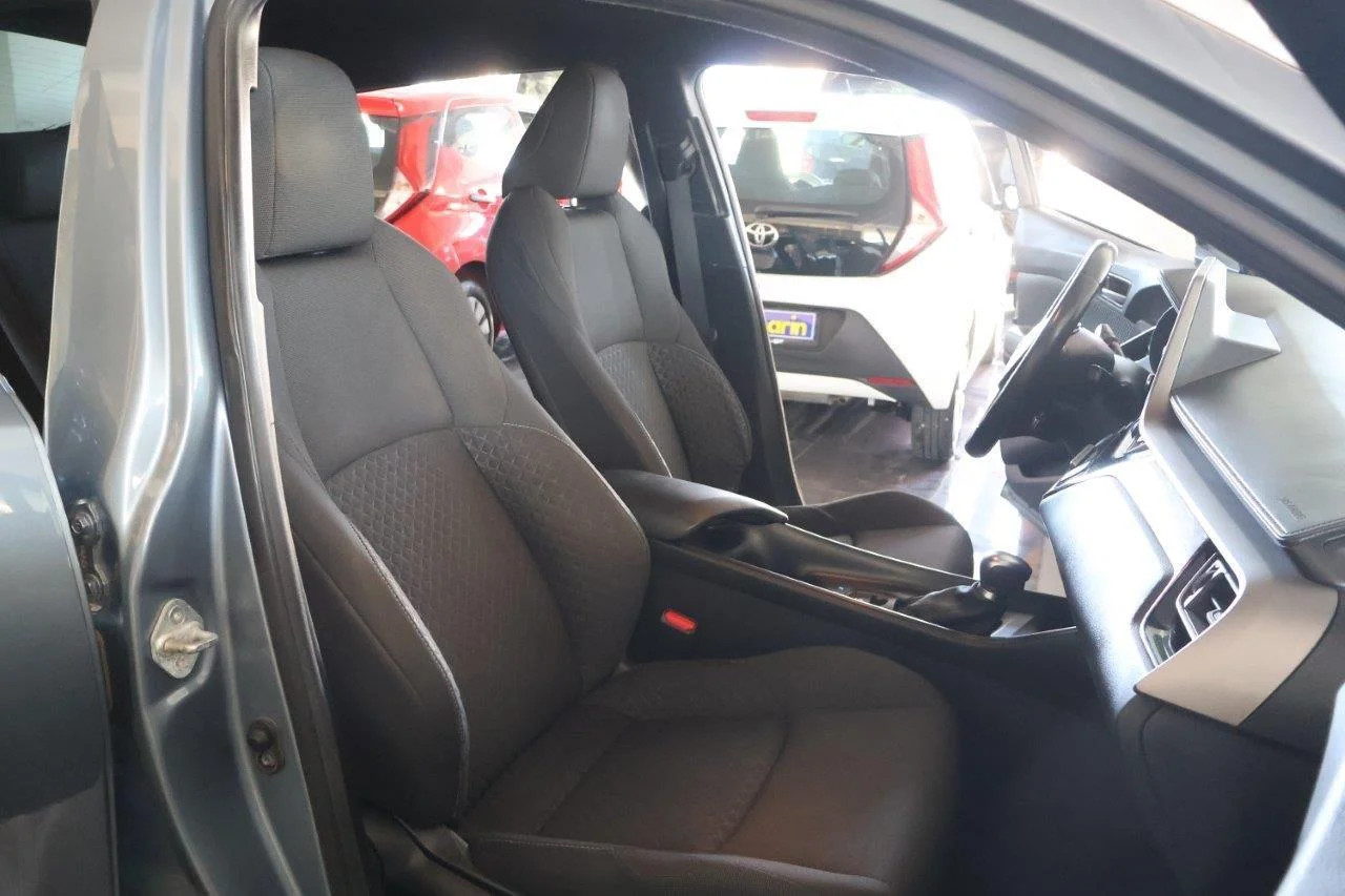 Toyota C-HR - View model 39