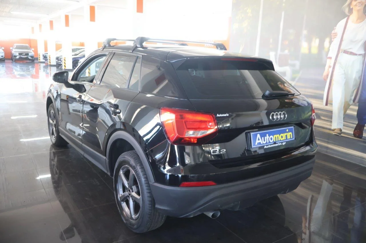 Audi Q2 - View model 6