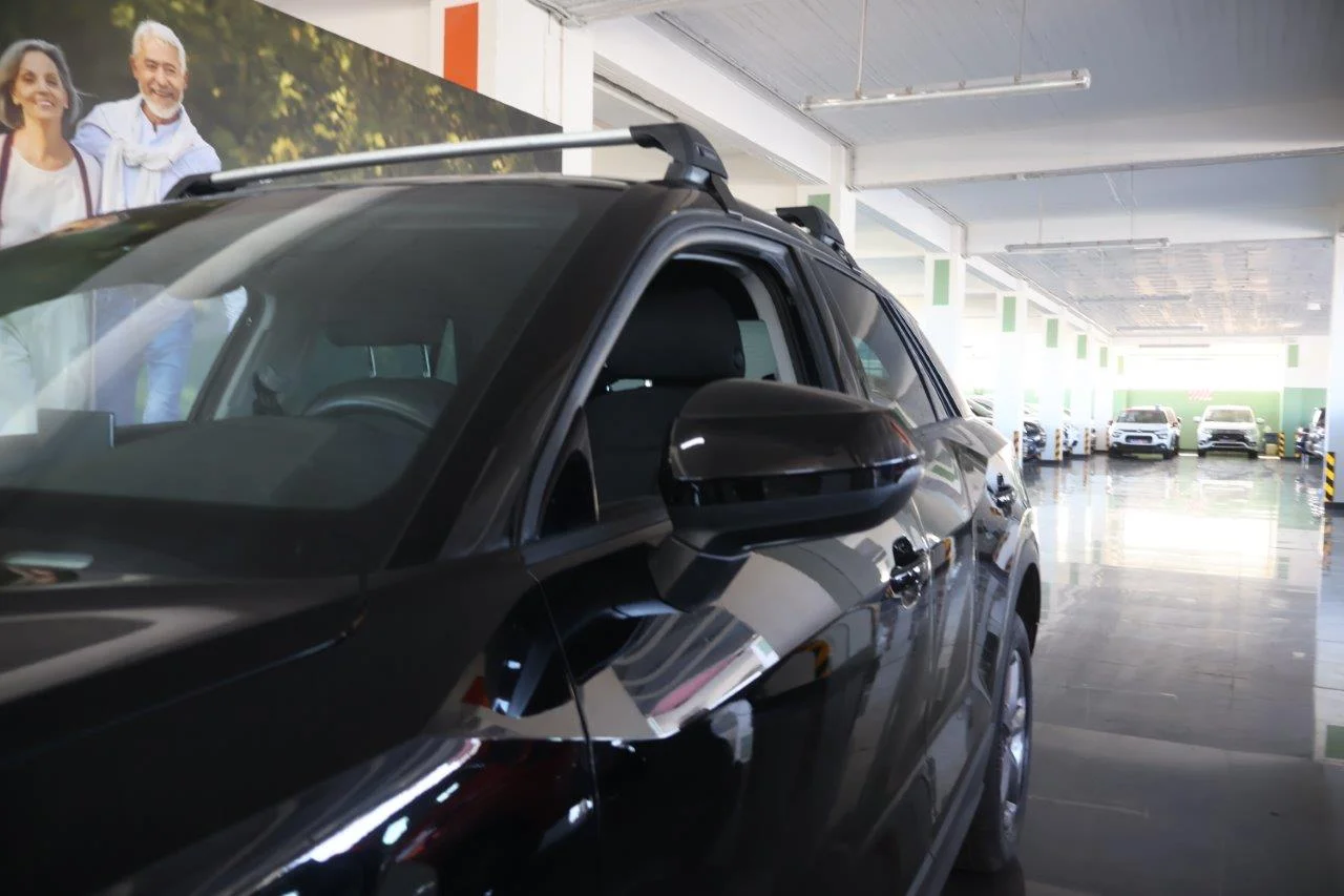 Audi Q2 - View model 13