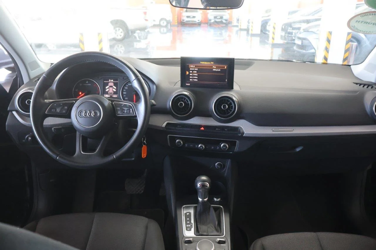 Audi Q2 - View model 19