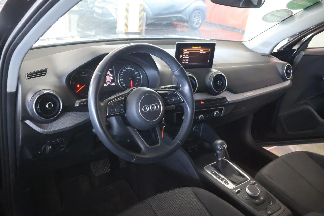 Audi Q2 - View model 28
