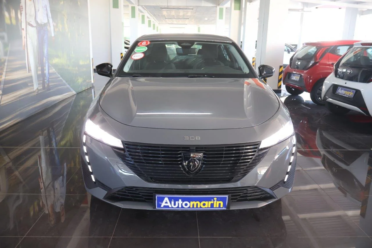 View 3 - Peugeot 308 - 2024