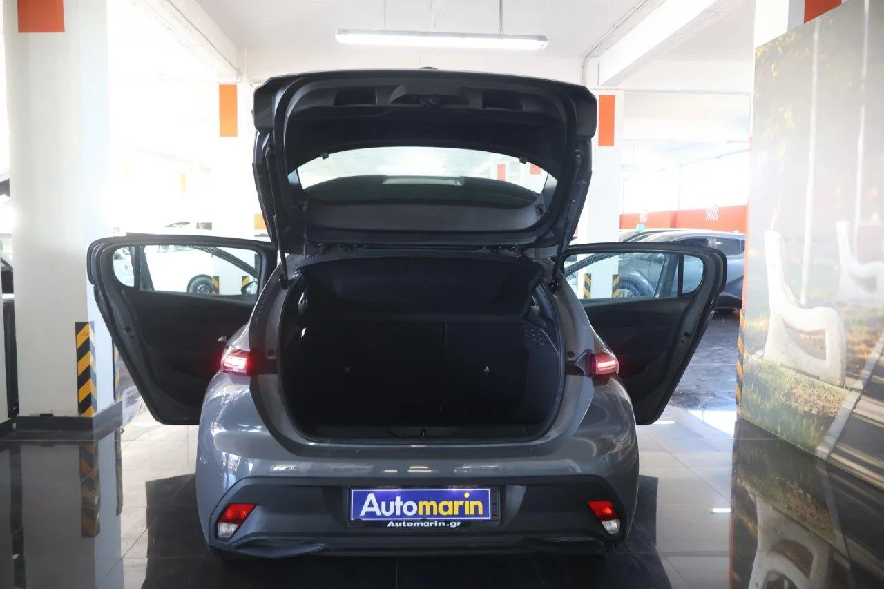 Peugeot 308 - View model 8