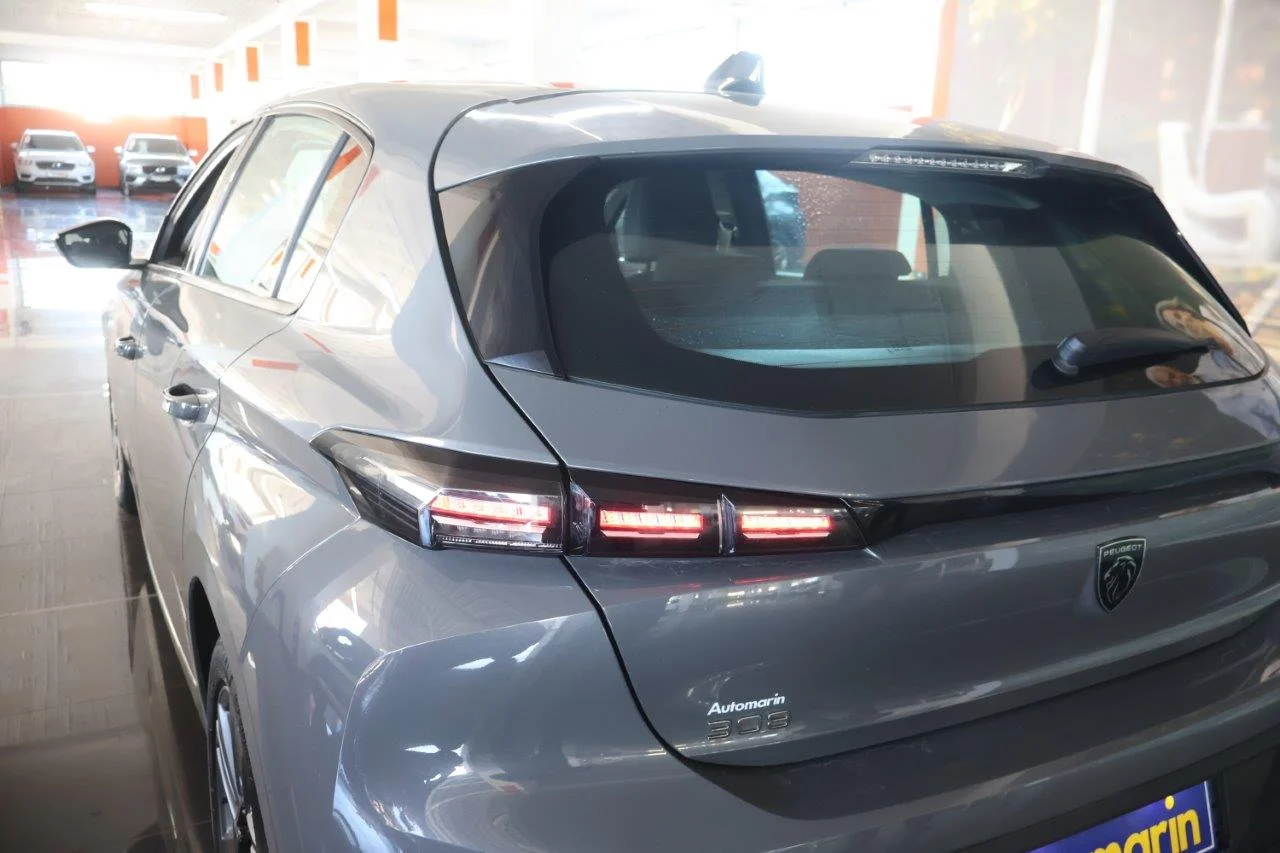 Peugeot 308 - View model 11