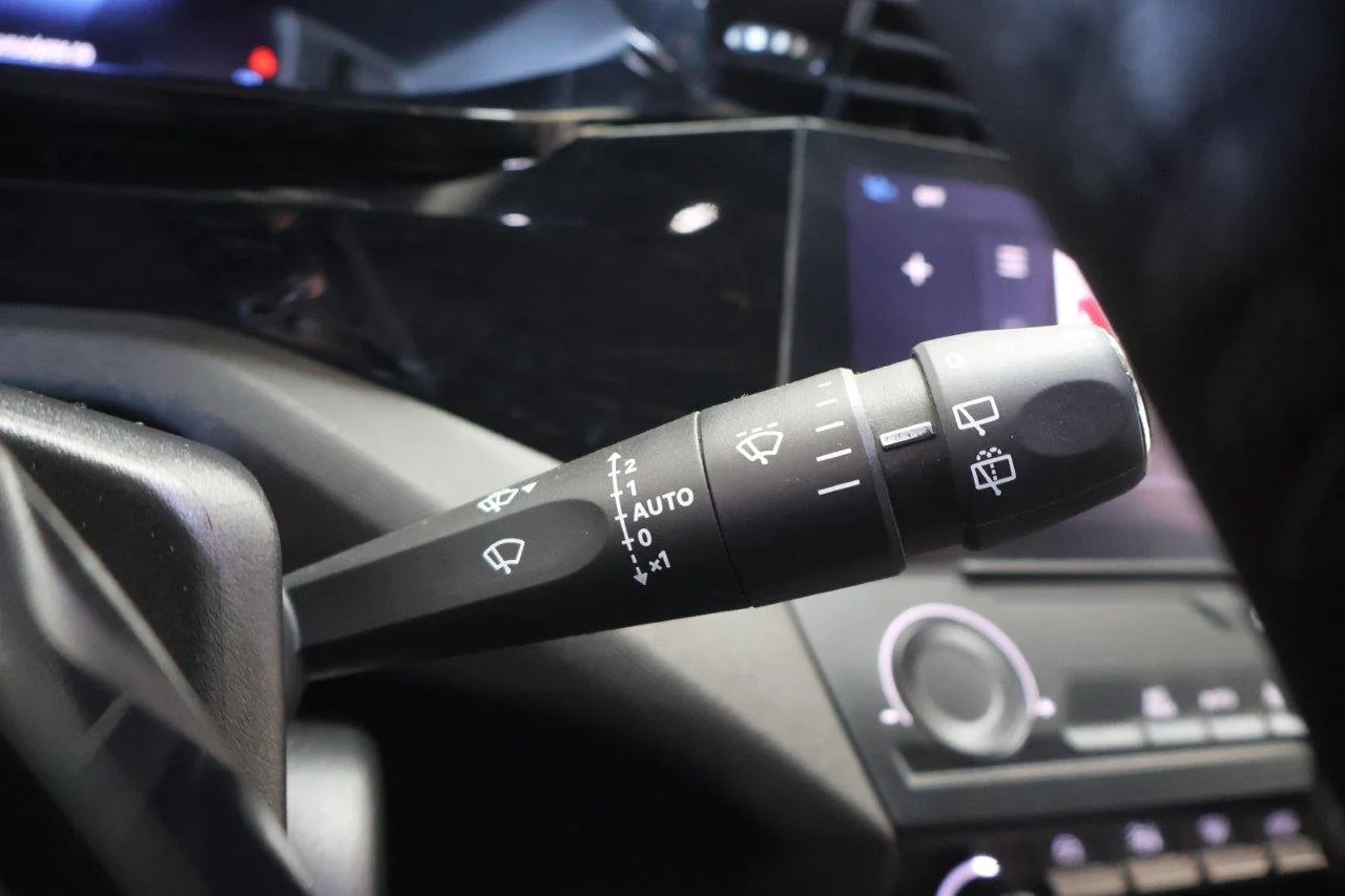 Peugeot 308 - View model 28