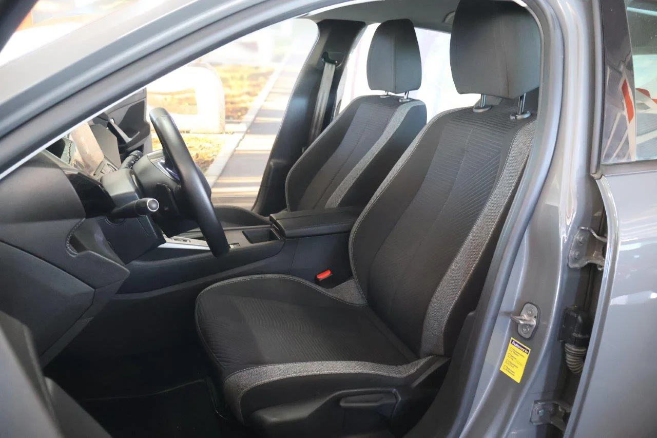 Peugeot 308 - View model 31