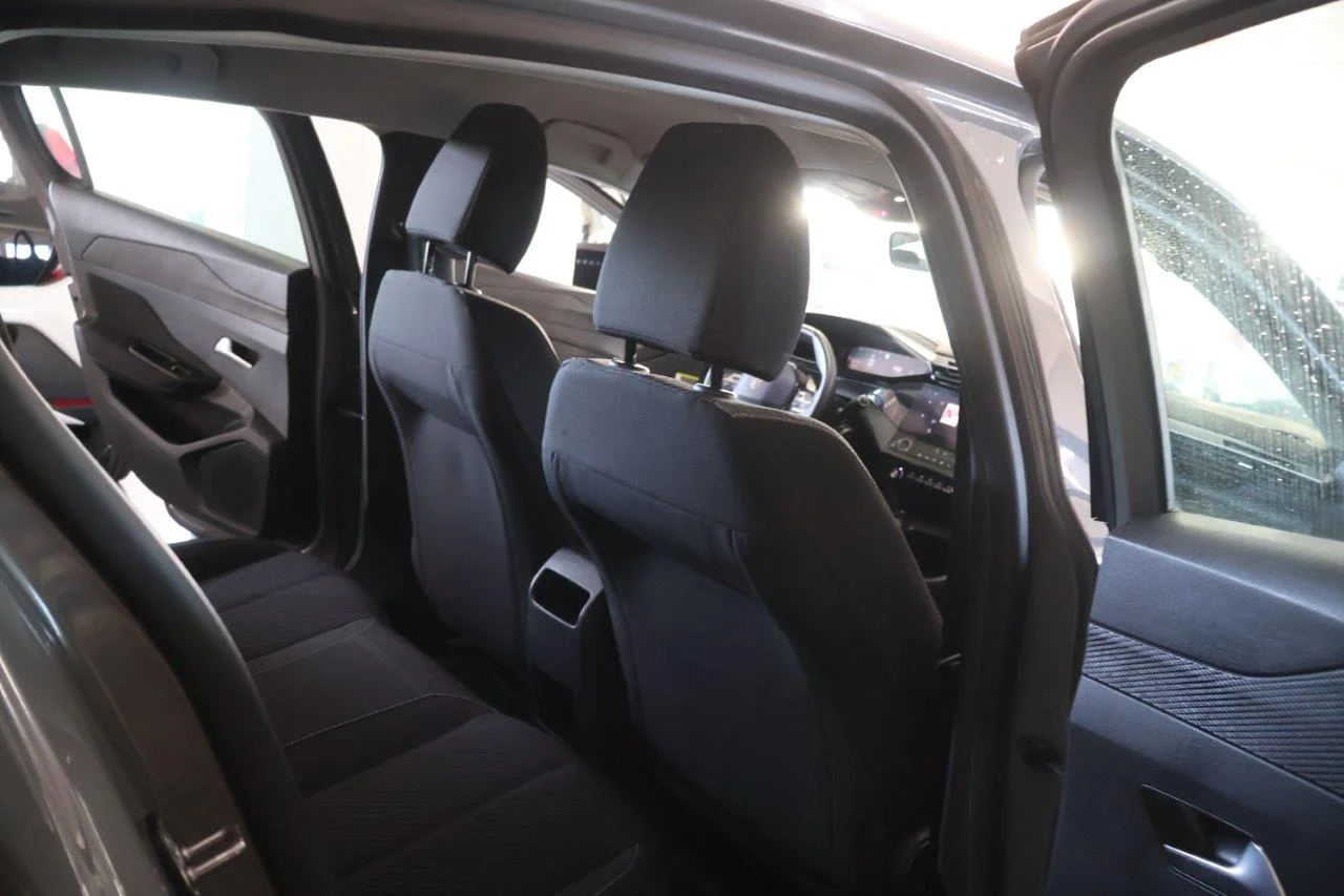 Peugeot 308 - View model 35
