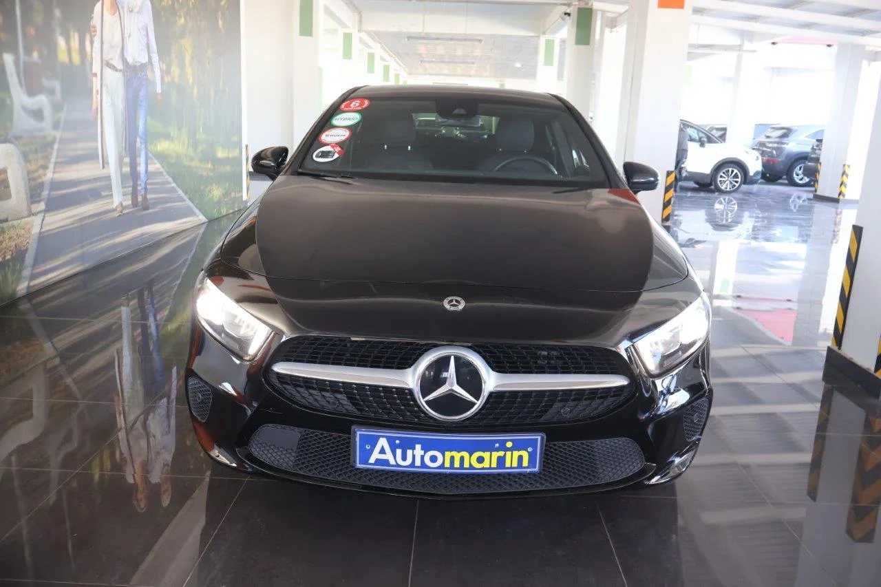 View 3 - Mercedes-Benz A 250 - 2020