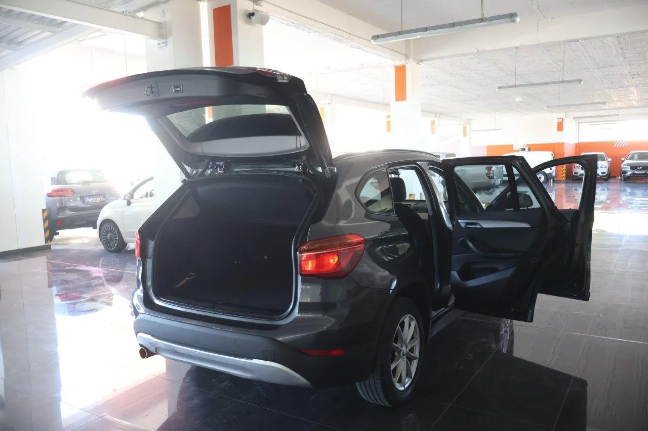 Bmw X1 - View model 7