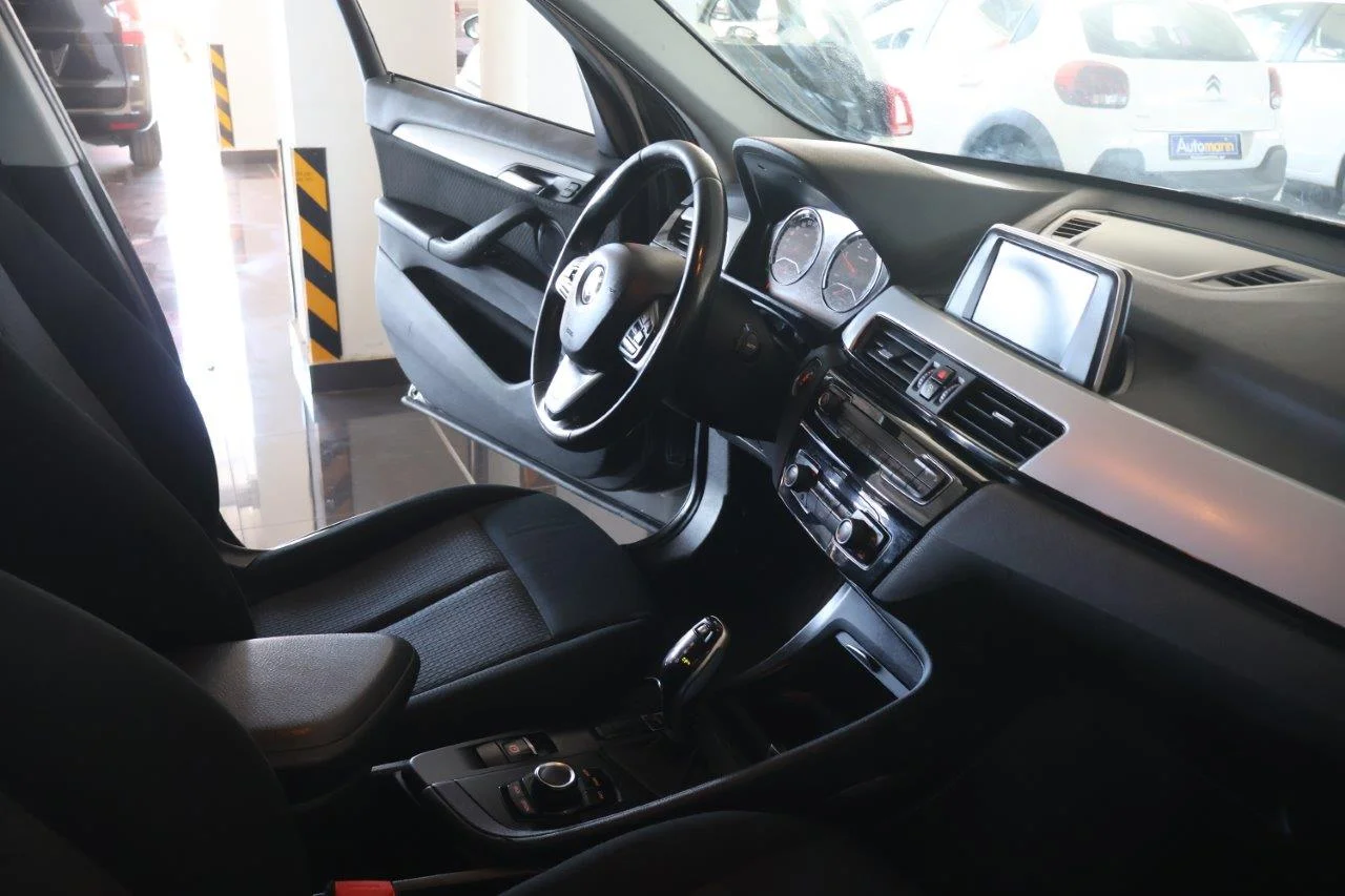 Bmw X1 - View model 42