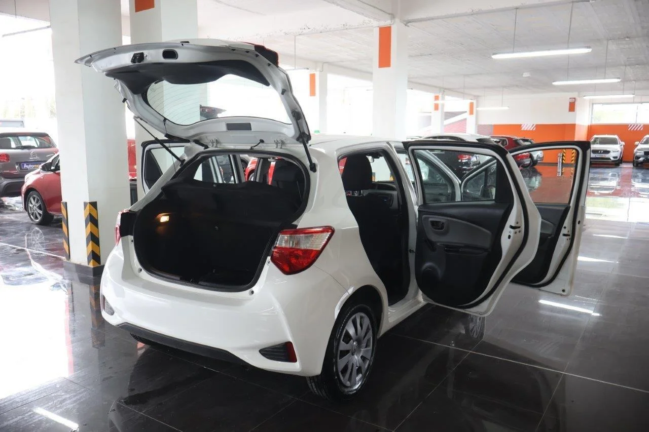 Toyota Yaris - View model 7