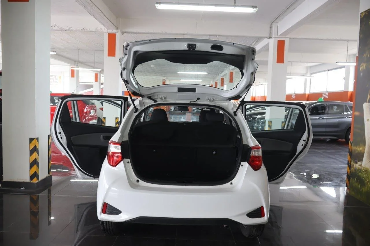 Toyota Yaris - View model 8