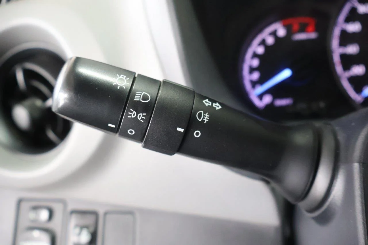Toyota Yaris - View model 27