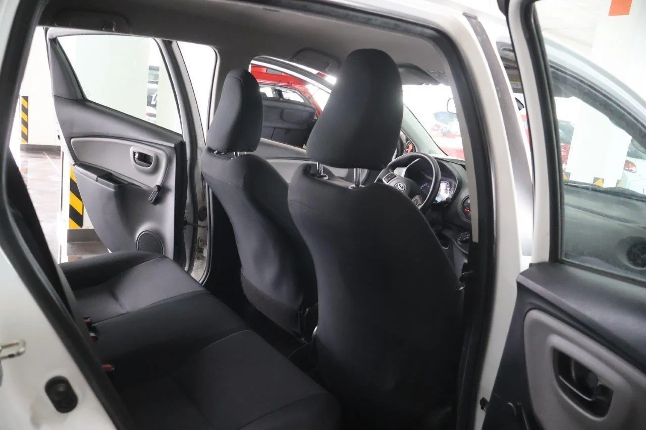 Toyota Yaris - View model 35
