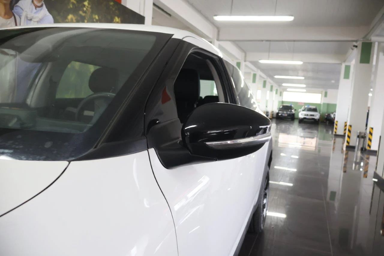 Citroen C4 Cactus - View model 13