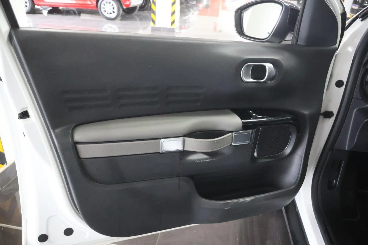 Citroen C4 Cactus - View model 33