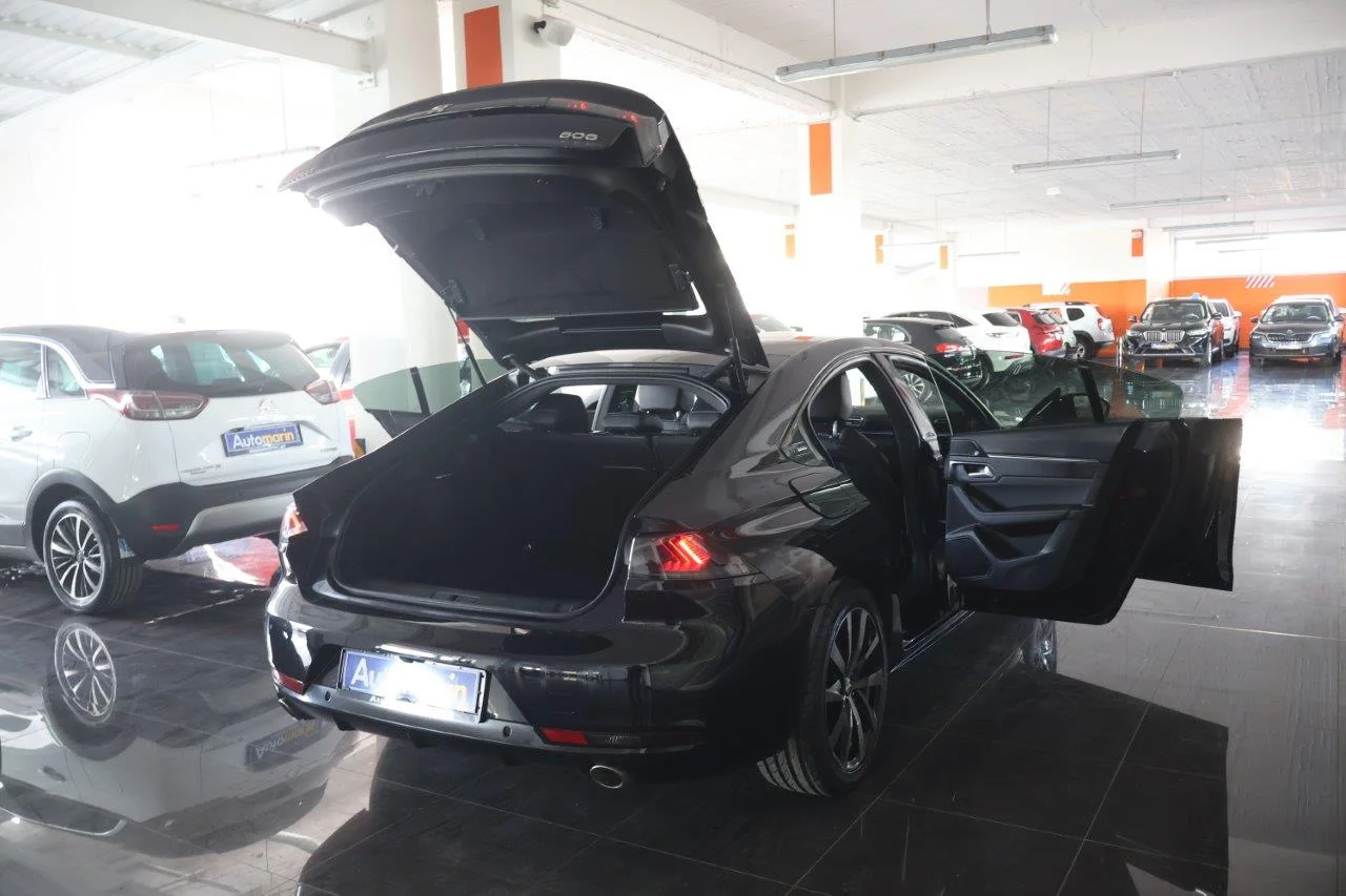 Peugeot 508 - View model 7