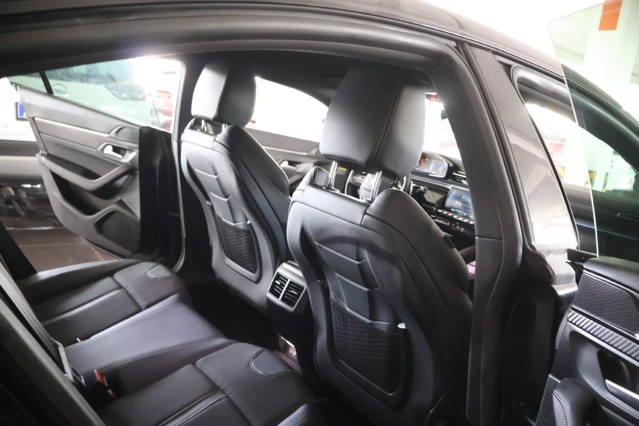 Peugeot 508 - View model 42