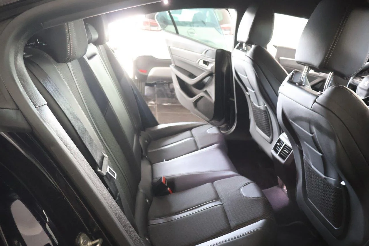 Peugeot 508 - View model 43