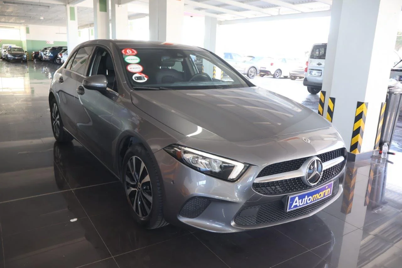 View 4 - Mercedes-Benz A 250 - 2021