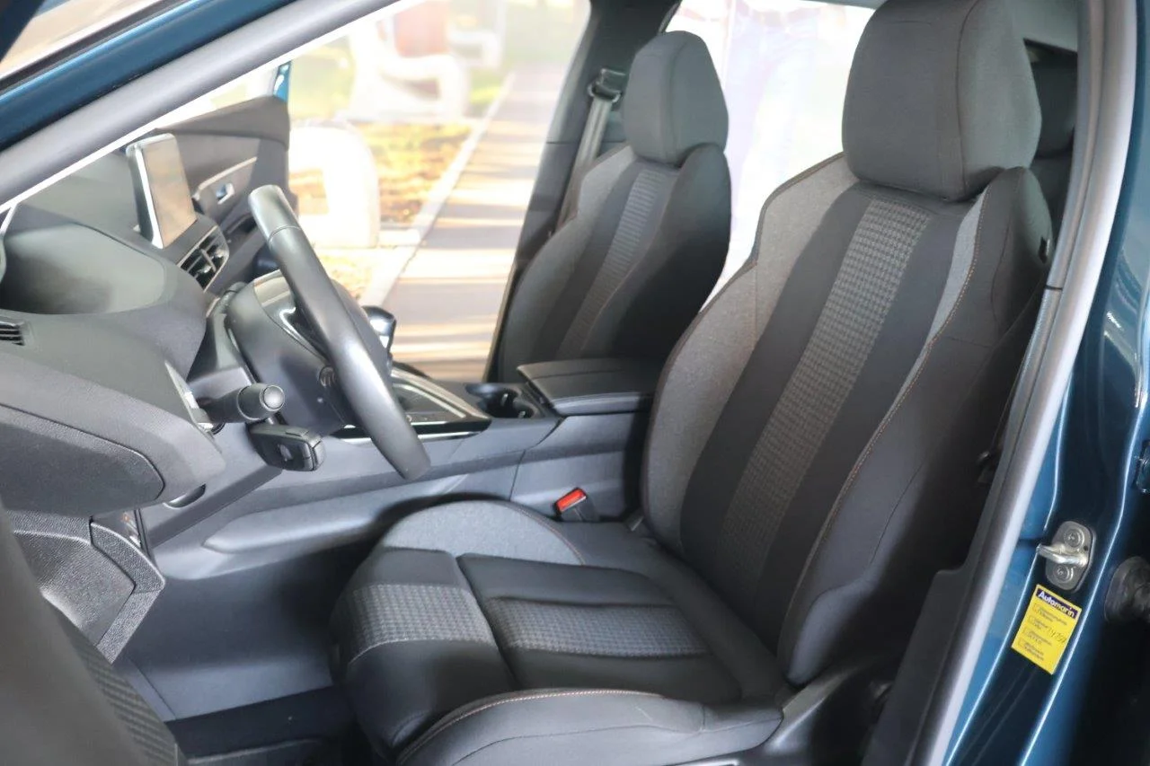 Peugeot 3008 - View model 34