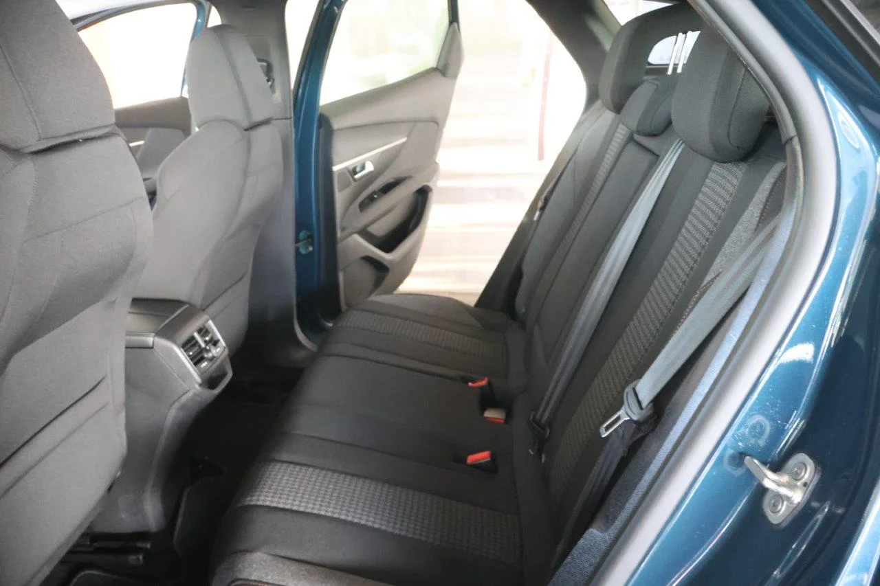 Peugeot 3008 - View model 37