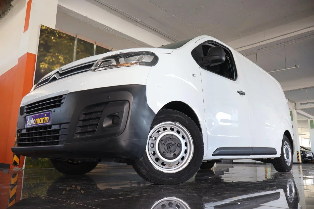 View 2 - Citroen Jumpy - 2021