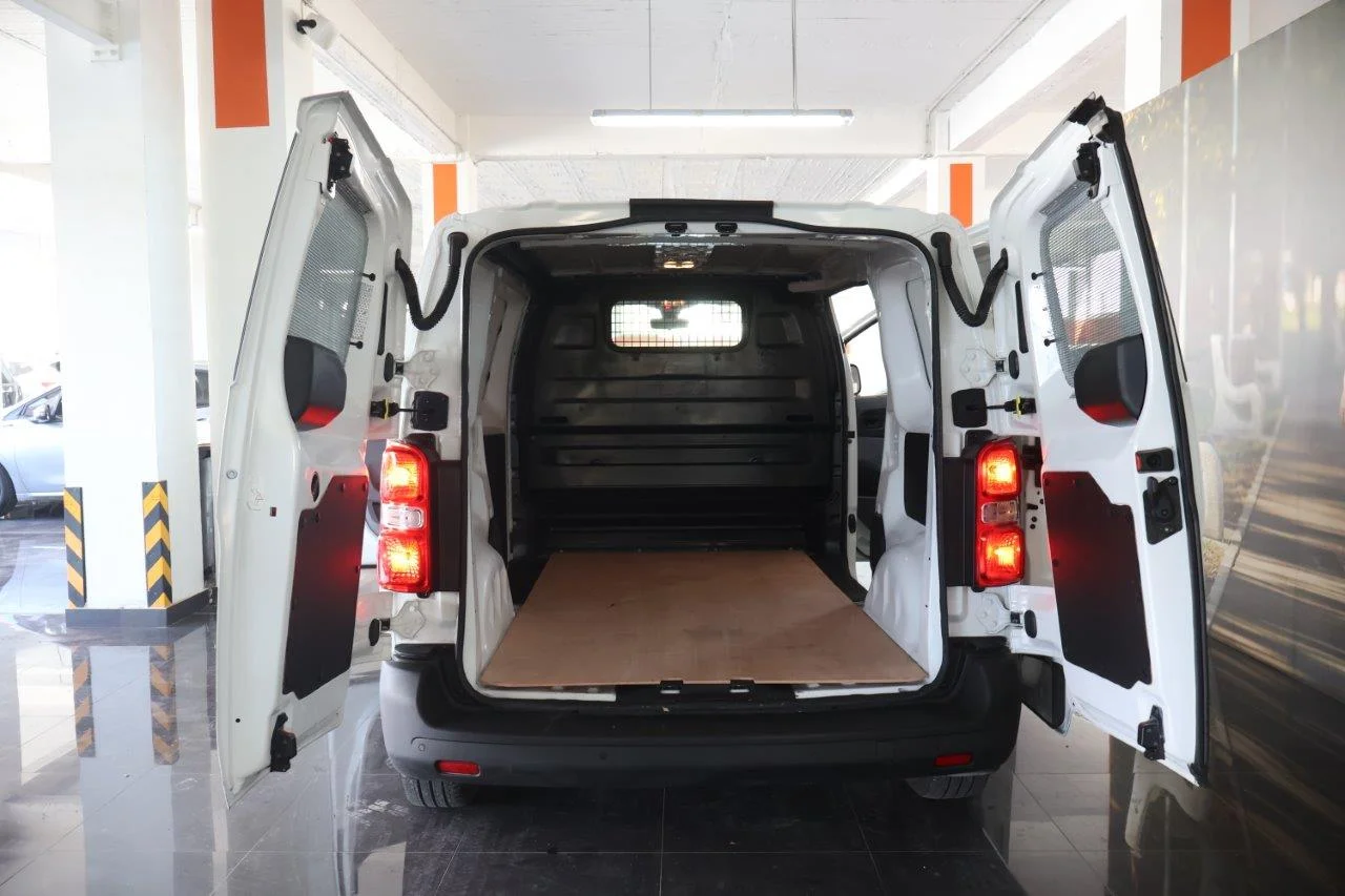 Citroen Jumpy - View model 9