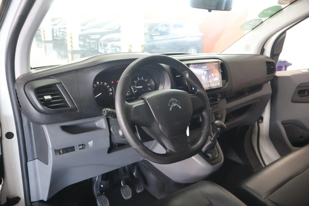 Citroen Jumpy - View model 20