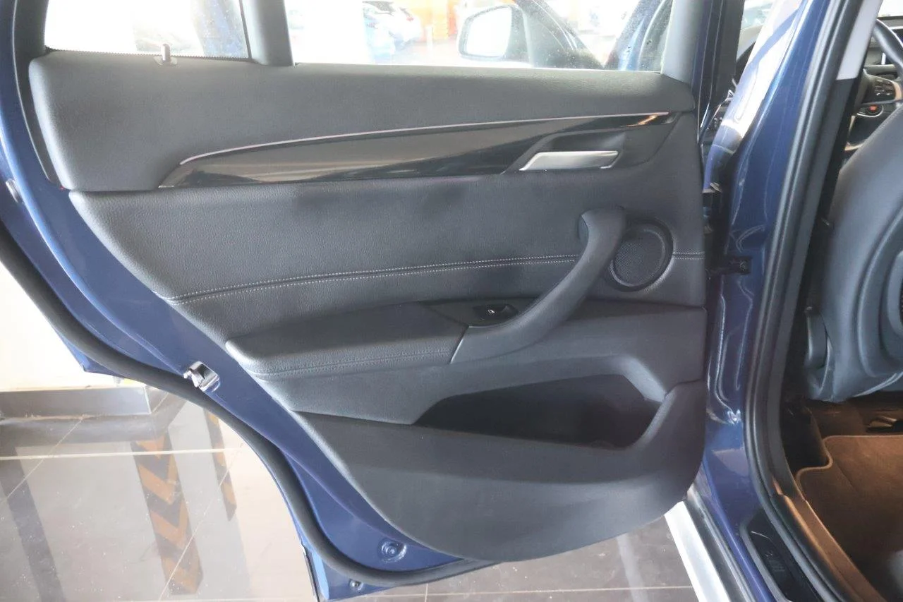 Bmw X1 - View model 37