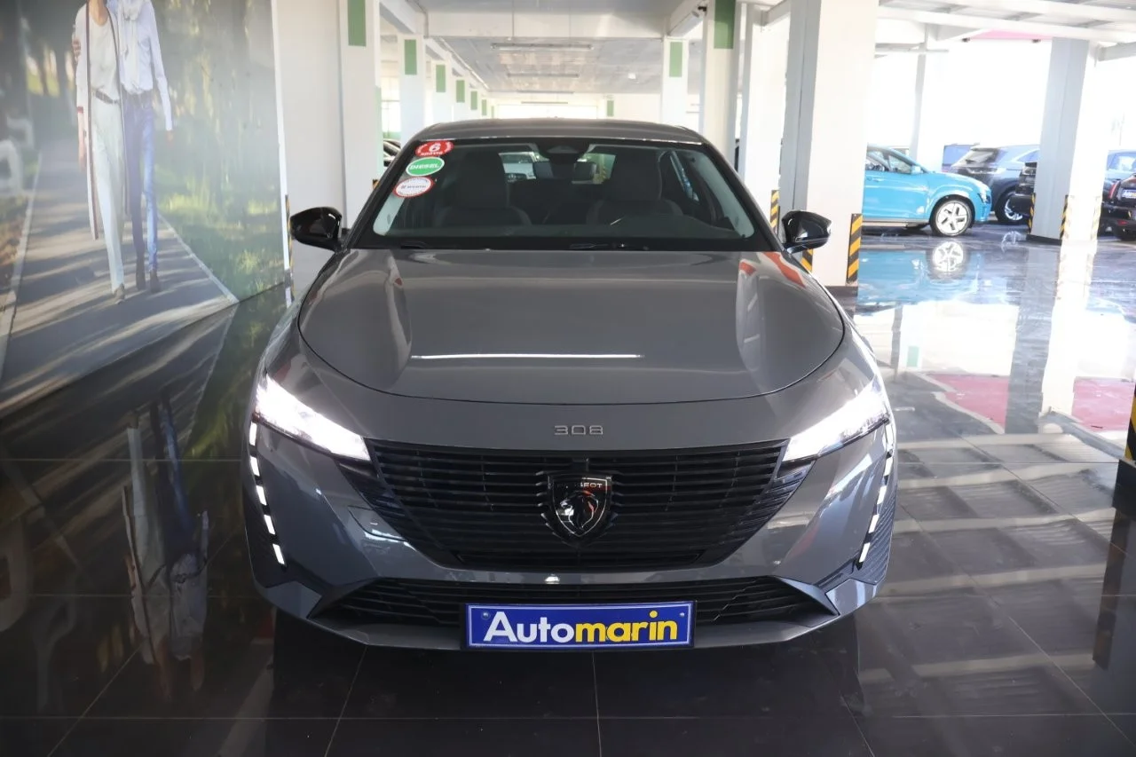 View 3 - Peugeot 308 - 2024