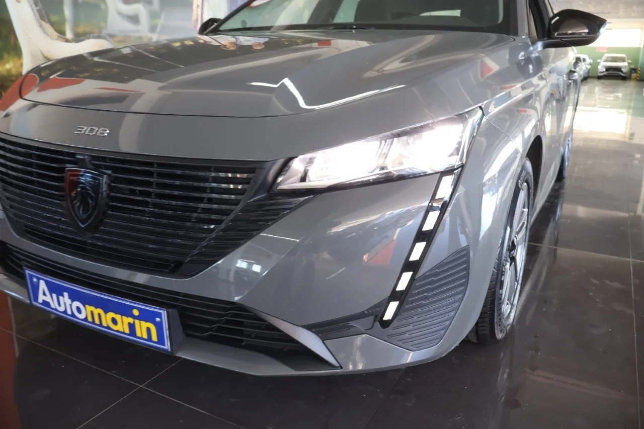 Peugeot 308 - View model 13