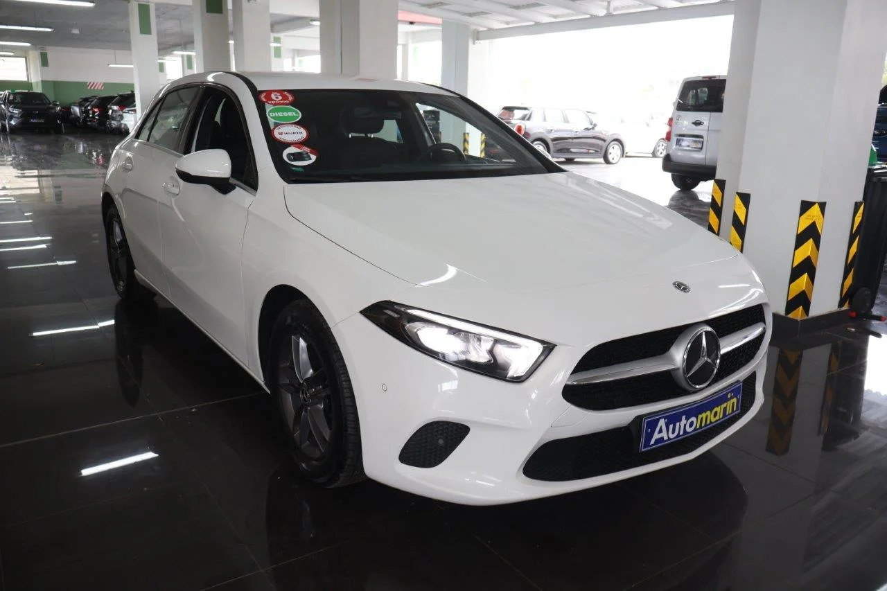 View 4 - Mercedes-Benz A 180 - 2018