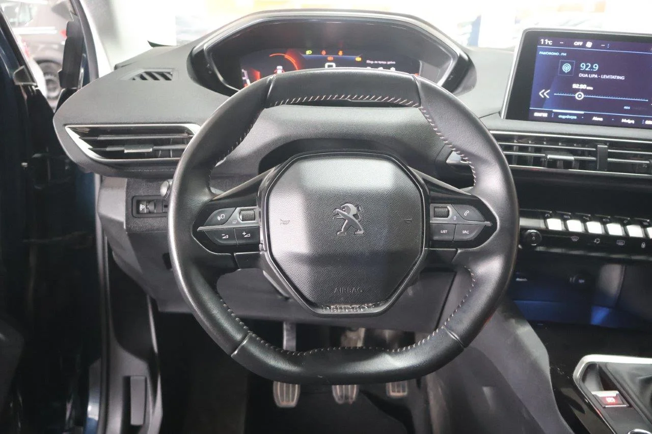 Peugeot 3008 - View model 19