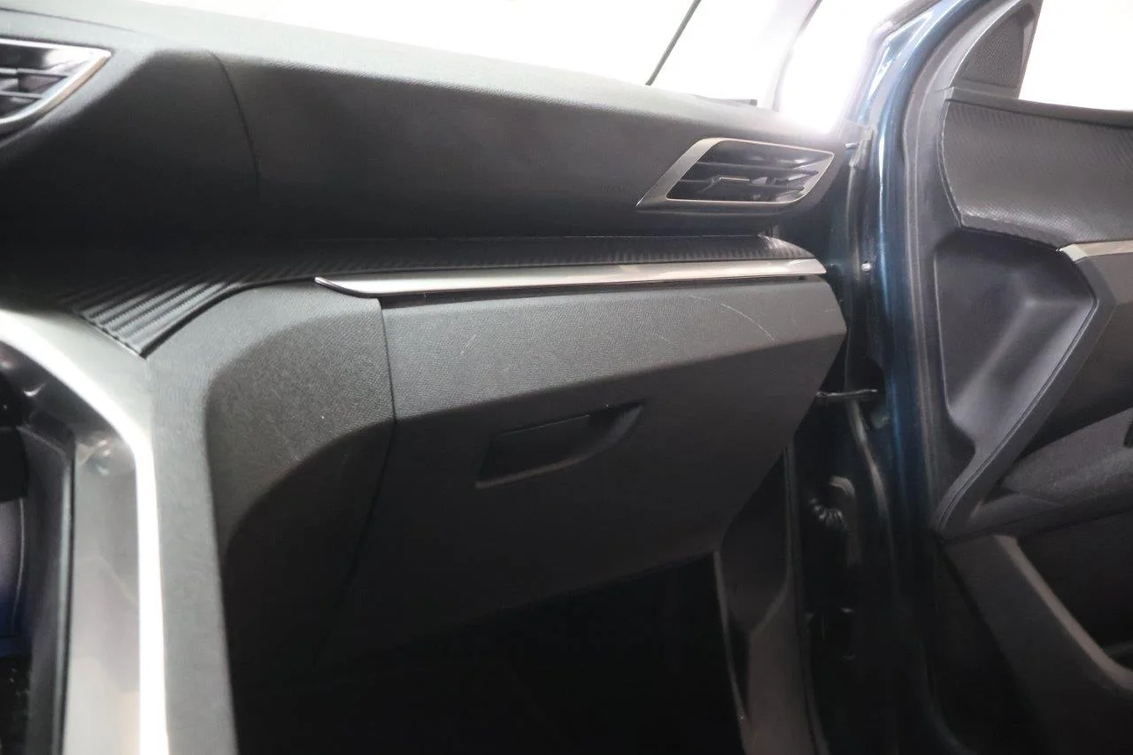 Peugeot 3008 - View model 26