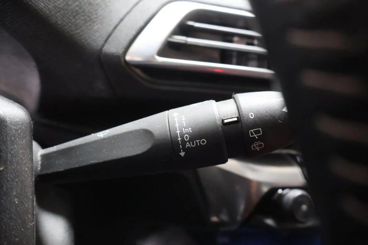 Peugeot 3008 - View model 29