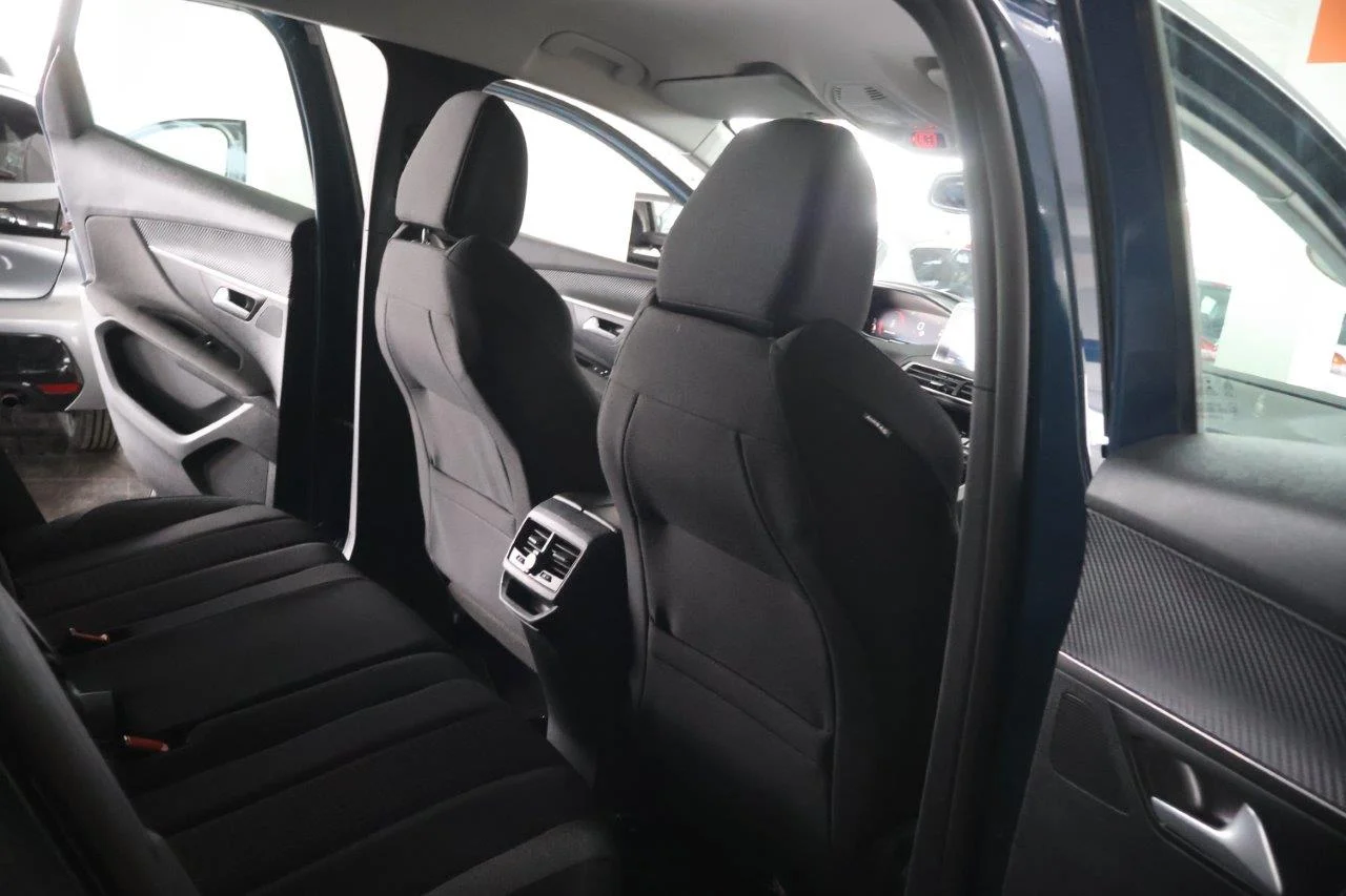 Peugeot 3008 - View model 37