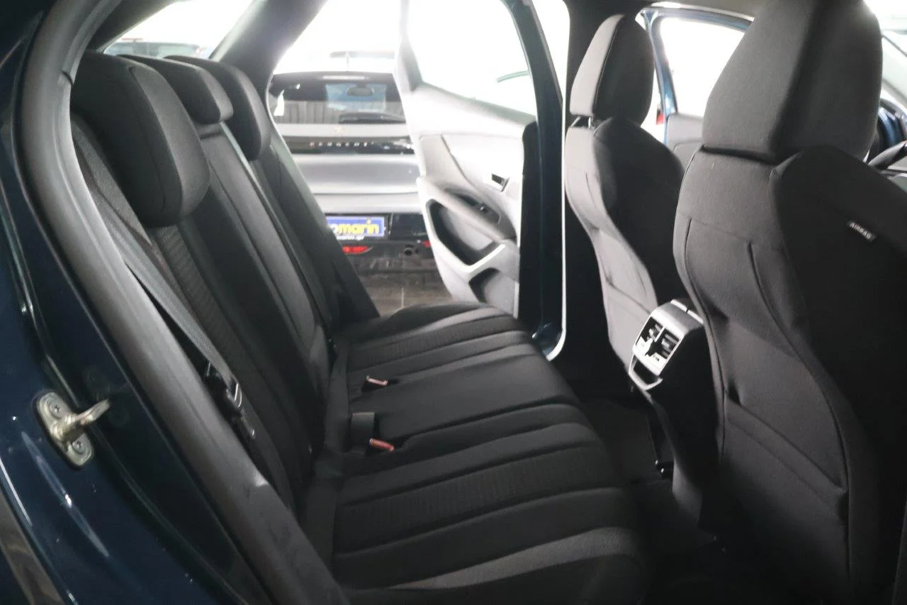 Peugeot 3008 - View model 38