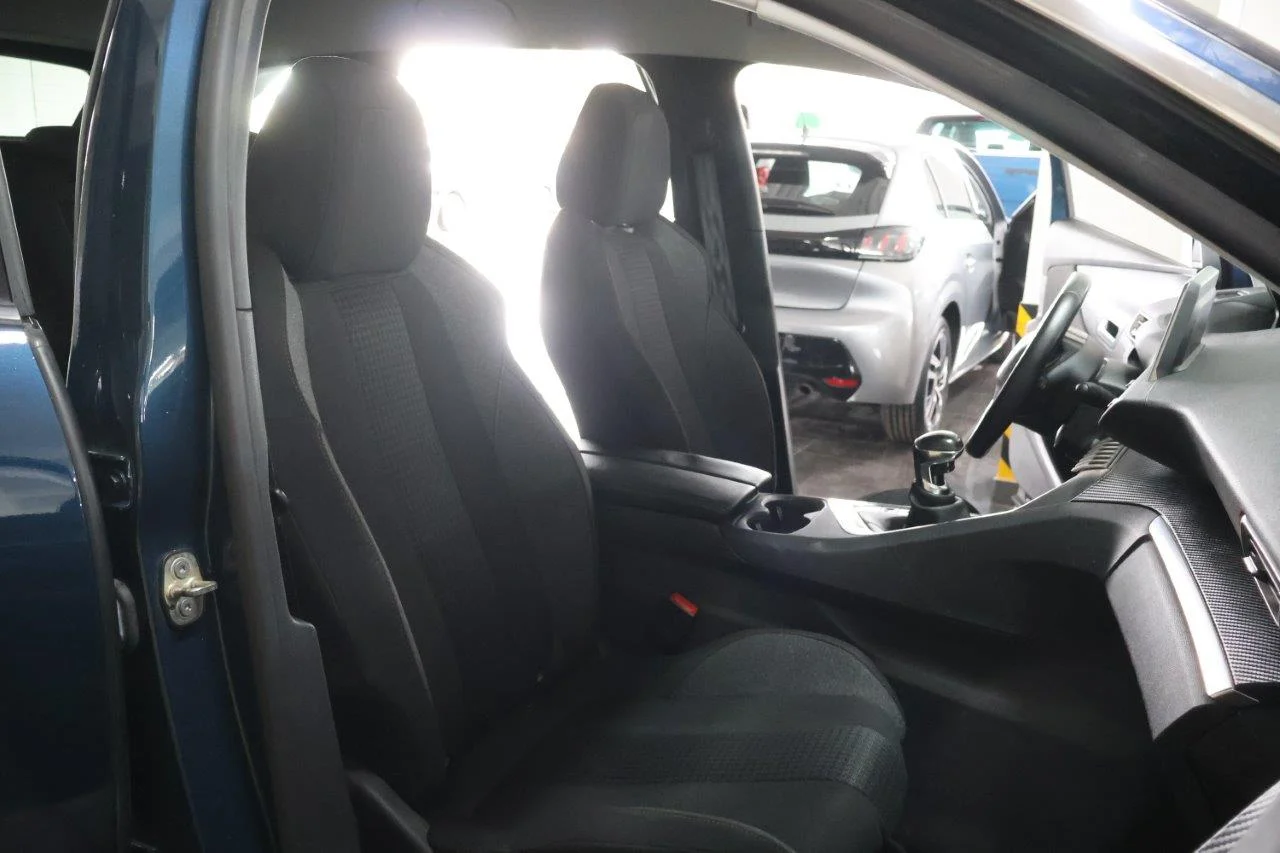 Peugeot 3008 - View model 39