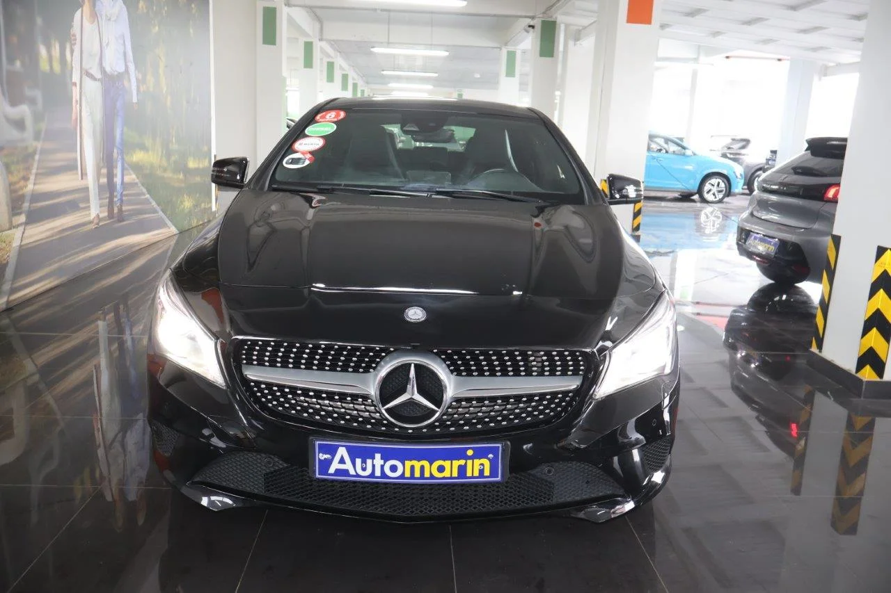 View 3 - Mercedes-Benz CLA 220 - 2015