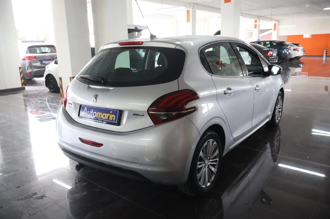View 5 - Peugeot 208 - 2016