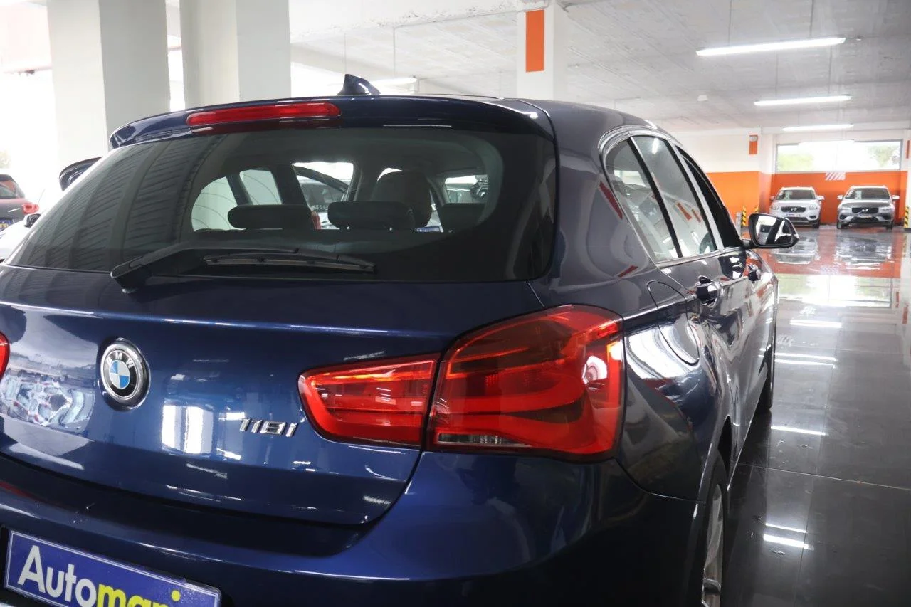 Bmw 118 - View model 10