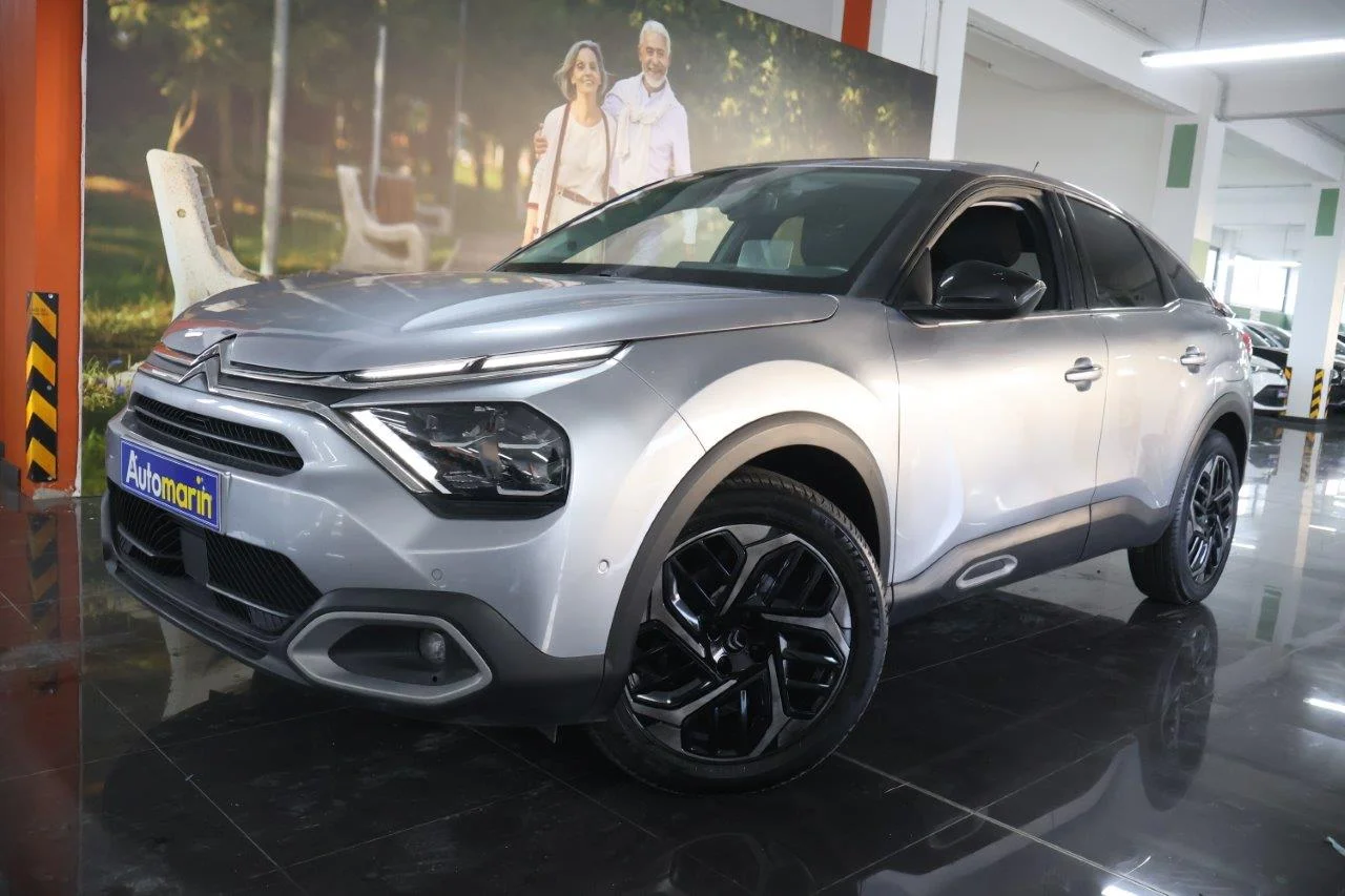 View 1 - Citroen C4 - 2021