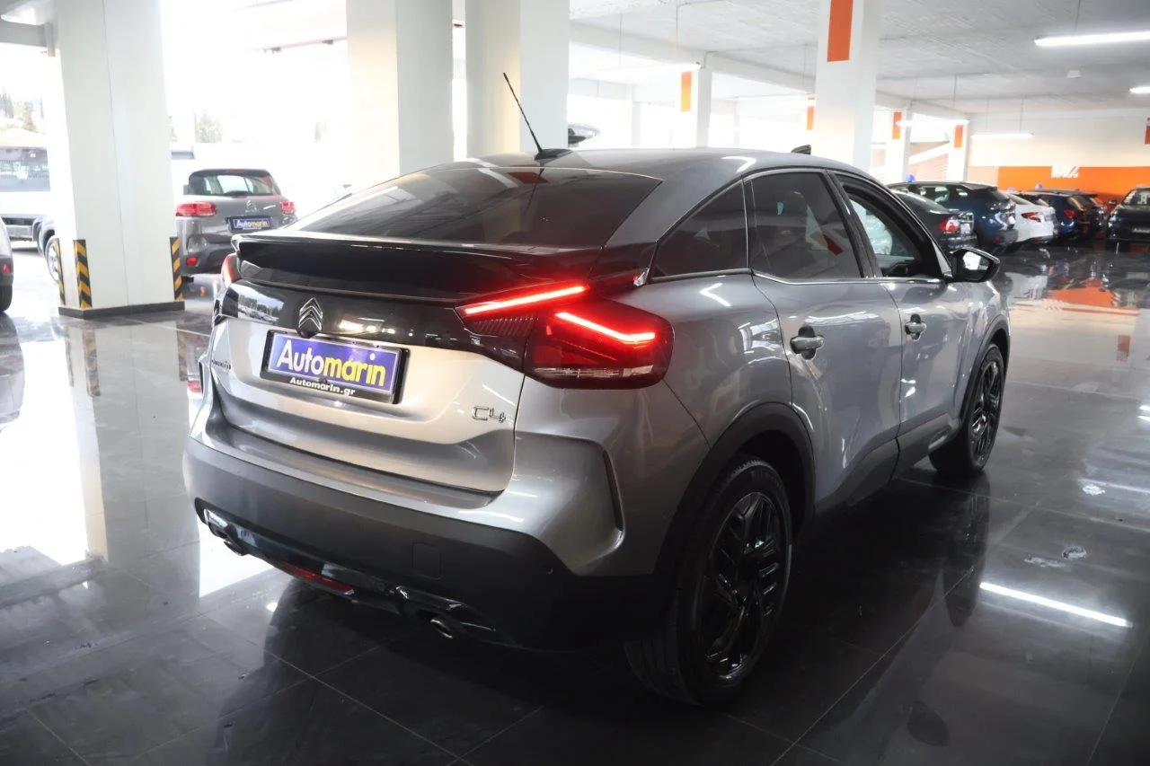 View 5 - Citroen C4 - 2021